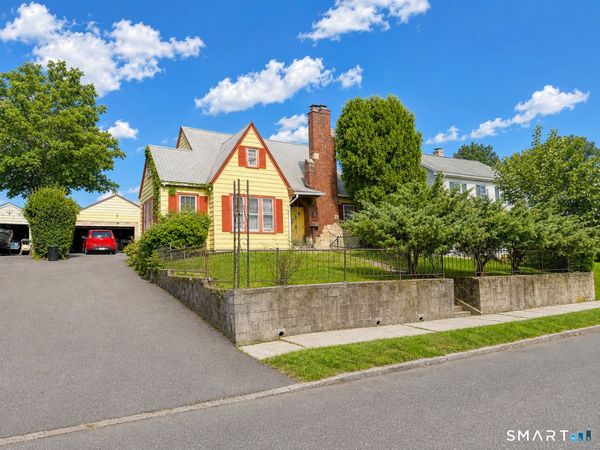 91 Garfield, Danbury, CT 06810