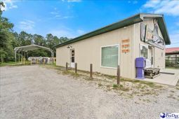 1627 Highway 301 N photo 4
