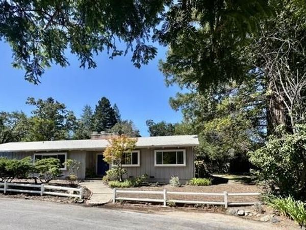 100 TAN OAK Drive, Portola Valley, CA 94028