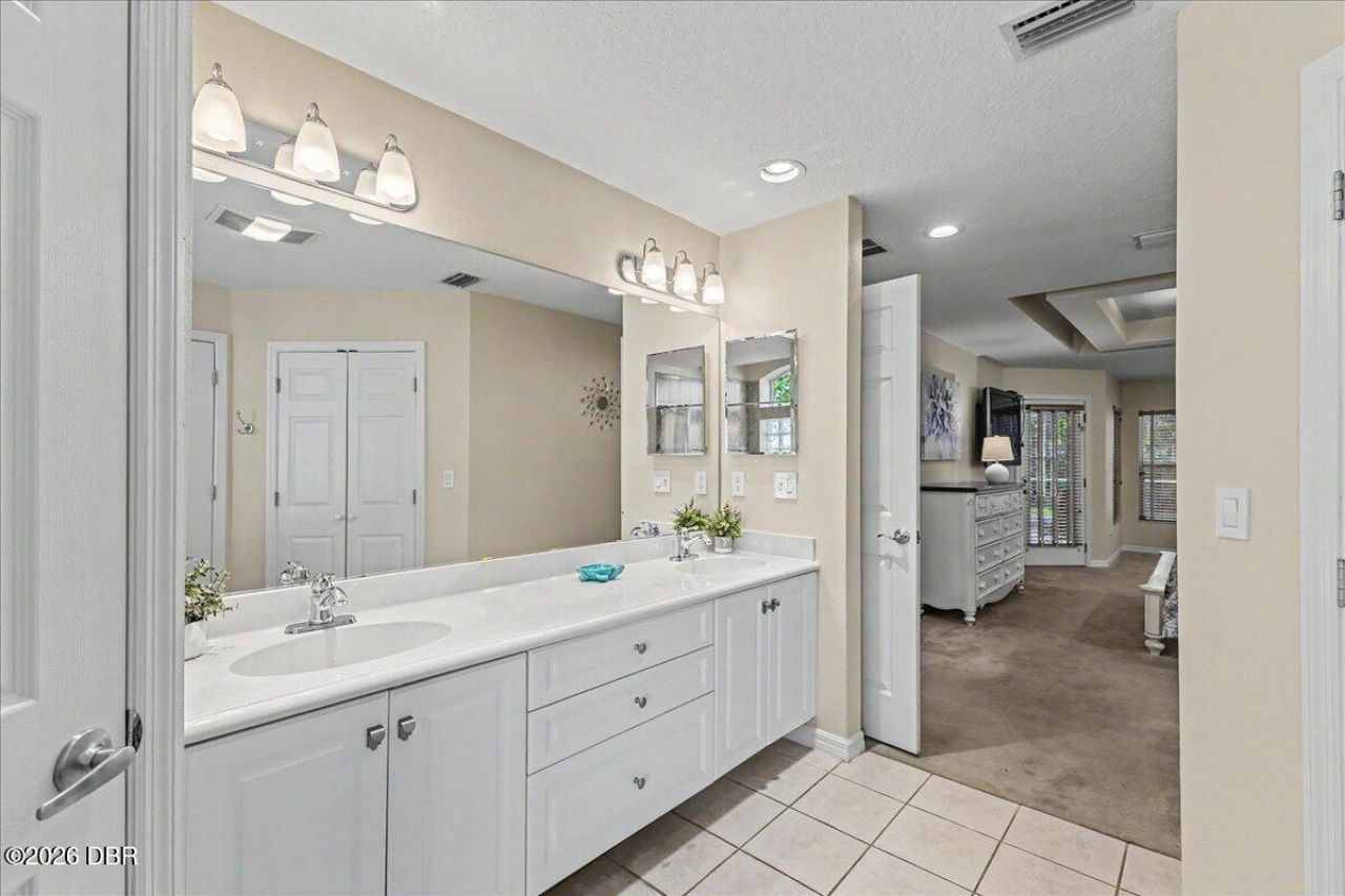 112 Bay Lake Drive, Ormond Beach, FL 32174 Photo