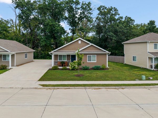 8130 N Glen Meadow Drive, Columbia, MO 65202