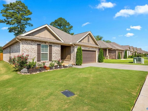 15683 Mizewell Lane, Harvest, AL 35749