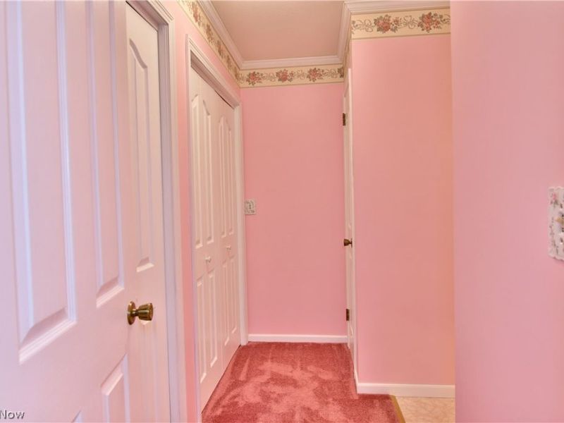 211 Fox Run, Cortland, OH 44410 Photo 36