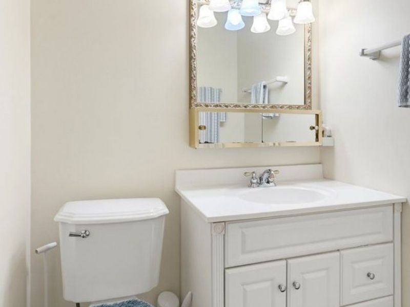 520 Meredith Lane, Unit 406, Cuyahoga Falls, OH 44223 Photo 22