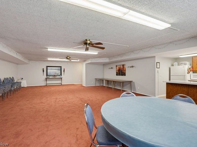 520 Meredith Lane, Unit 406, Cuyahoga Falls, OH 44223 Photo 27