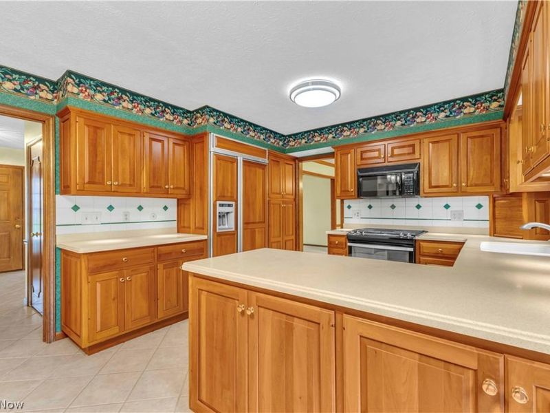 29480 Goulders Grn, Bay Village, OH 44140 Photo 14