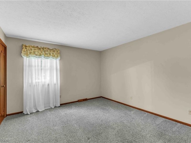 29480 Goulders Grn, Bay Village, OH 44140 Photo 28