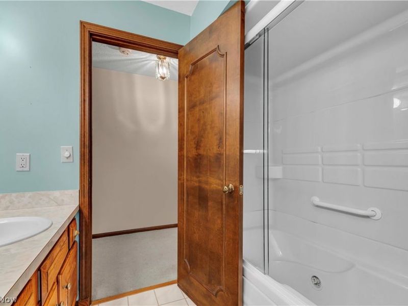 29480 Goulders Grn, Bay Village, OH 44140 Photo 31