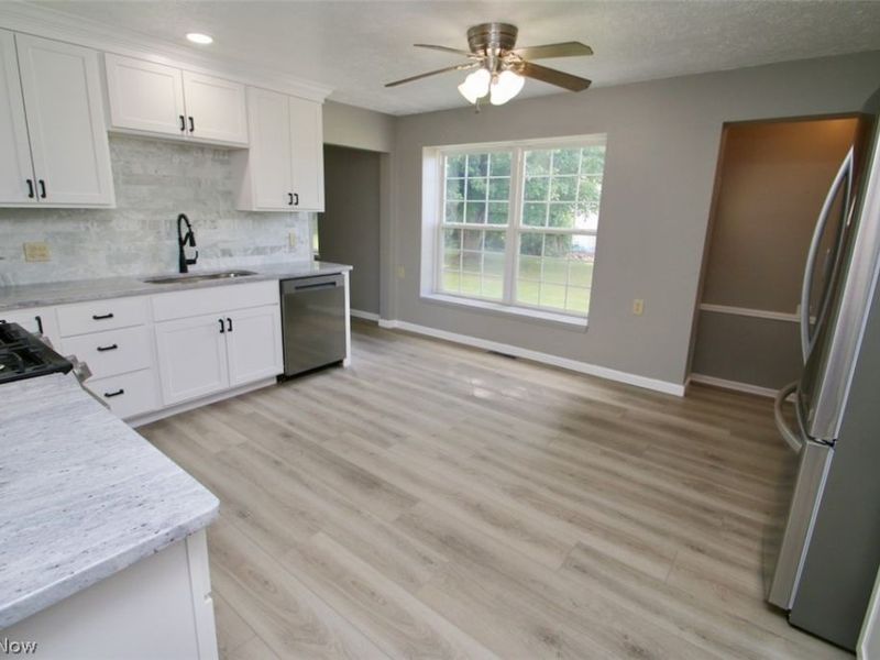 2300 Beechersbrook Lane, Madison, OH 44057 Photo 9
