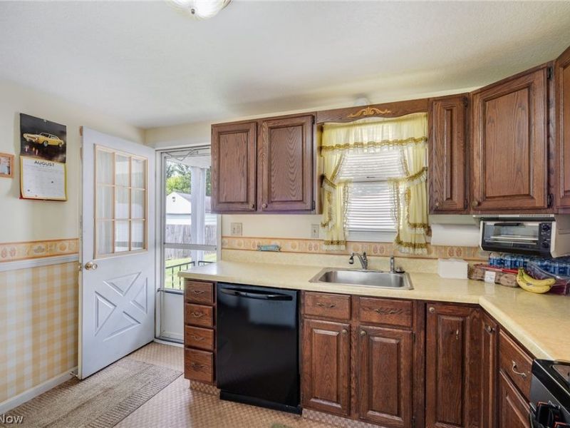 2644 Scheetz Street, Youngstown, OH 44509 Photo 15