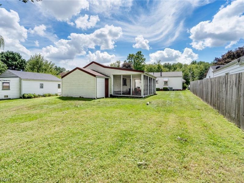 2644 Scheetz Street, Youngstown, OH 44509 Photo 30