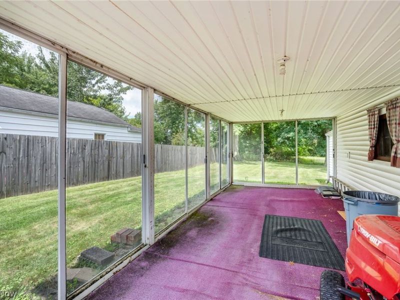 2644 Scheetz Street, Youngstown, OH 44509 Photo 6