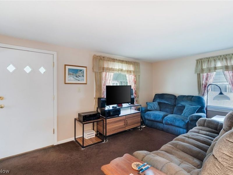 2644 Scheetz Street, Youngstown, OH 44509 Photo 8