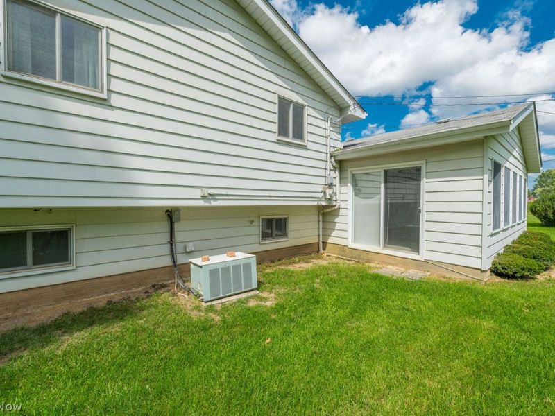 7235 Normandy Drive, Parma, OH 44134 Photo 12