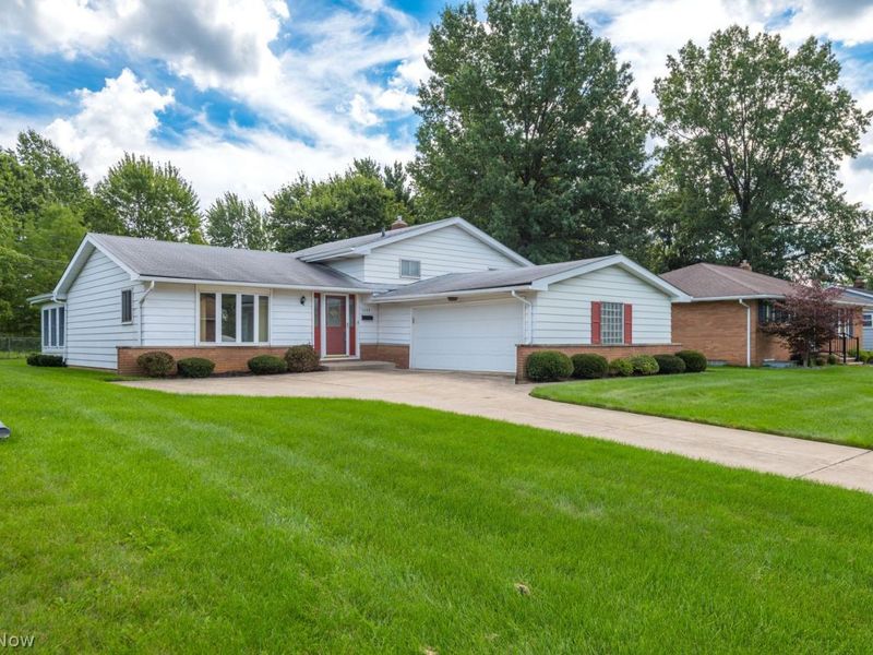7235 Normandy Drive, Parma, OH 44134 Photo 4