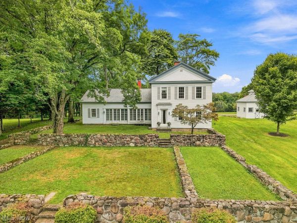 5559 McCormick Road , Ravenna, OH 44266
