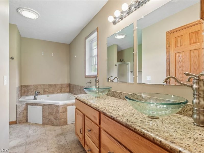 7478 Smalley Road, Windham, OH 44288 Photo 17