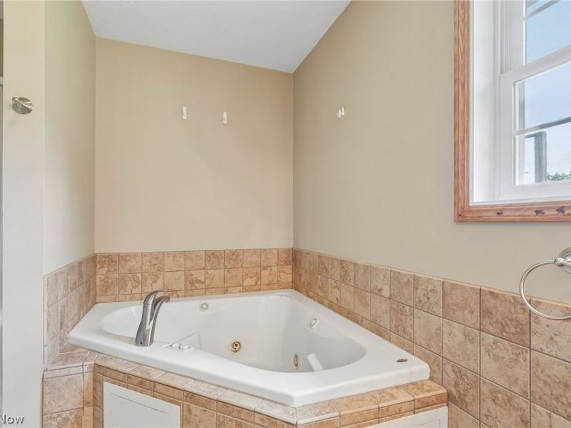 7478 Smalley Road, Windham, OH 44288 Photo 18