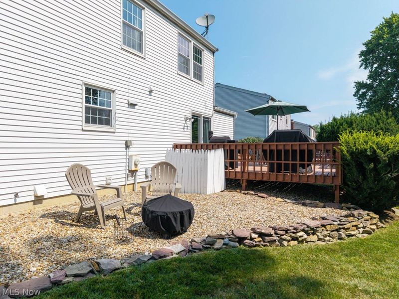 558 Falling Oaks Drive, Medina, OH 44256 Photo 32