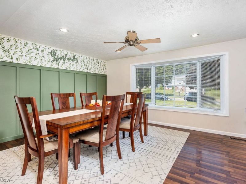 558 Falling Oaks Drive, Medina, OH 44256 Photo 9