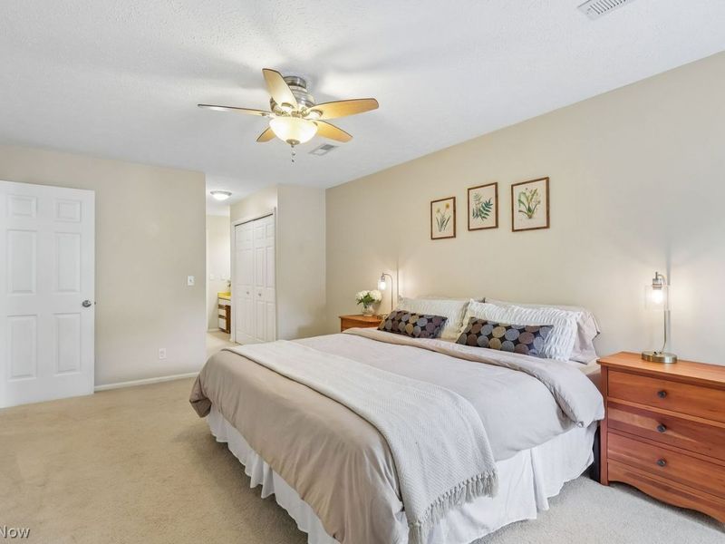 1360 Cedarwood Drive, Unit D2, Westlake, OH 44145 Photo 15