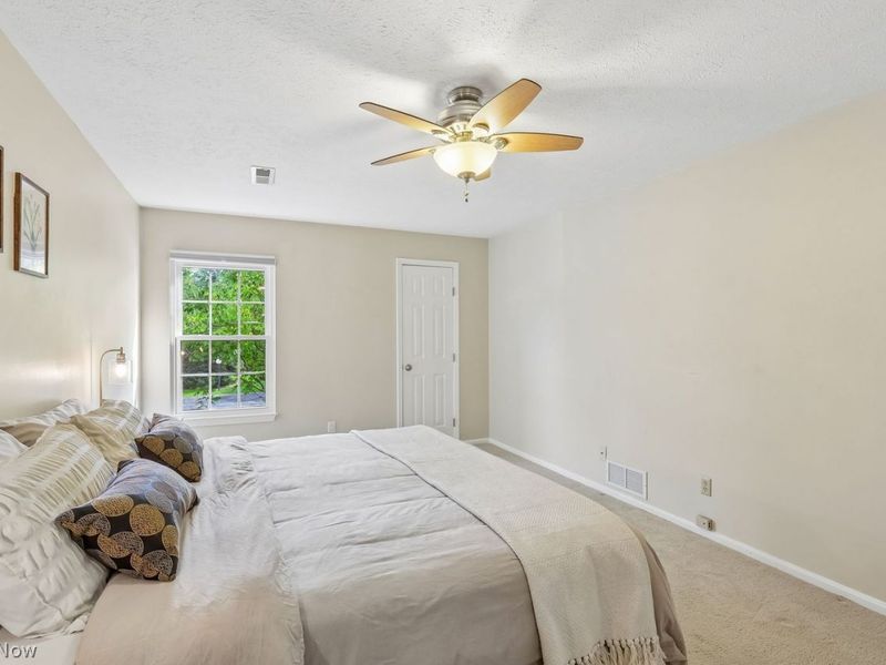 1360 Cedarwood Drive, Unit D2, Westlake, OH 44145 Photo 16