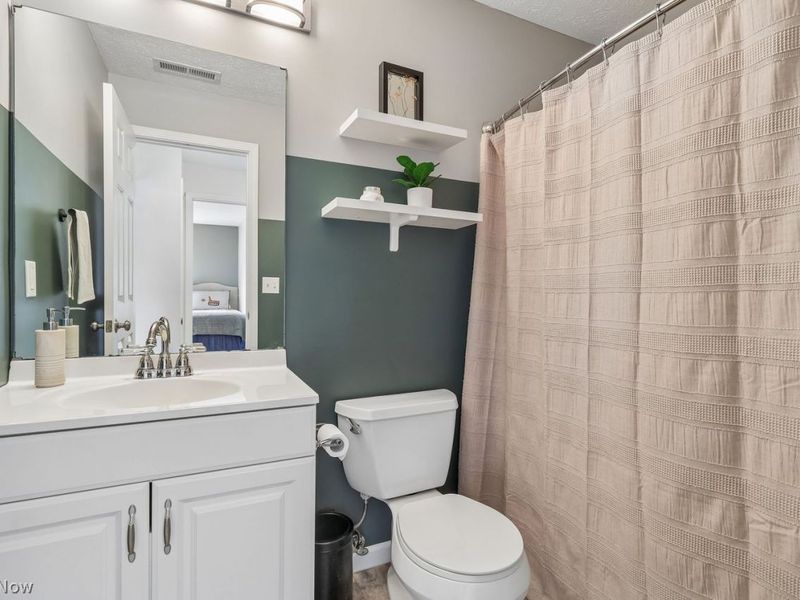 1360 Cedarwood Drive, Unit D2, Westlake, OH 44145 Photo 27
