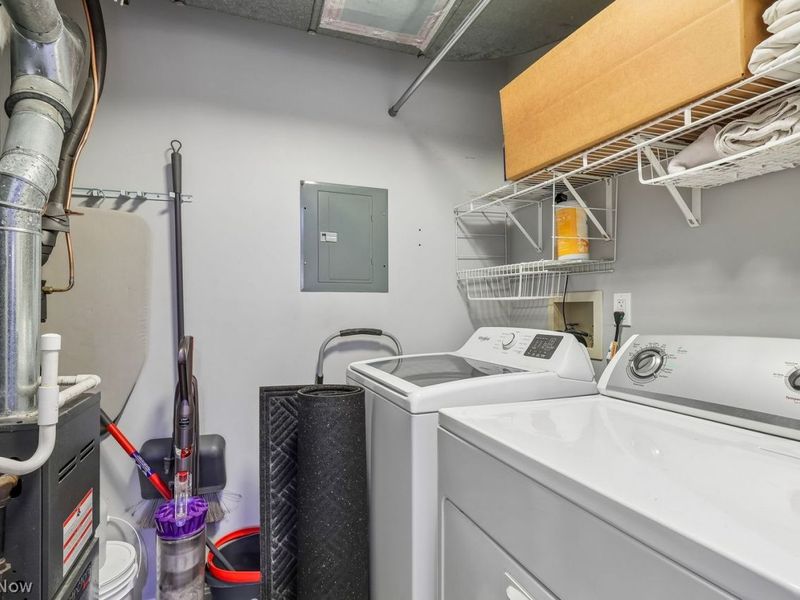 1360 Cedarwood Drive, Unit D2, Westlake, OH 44145 Photo 32