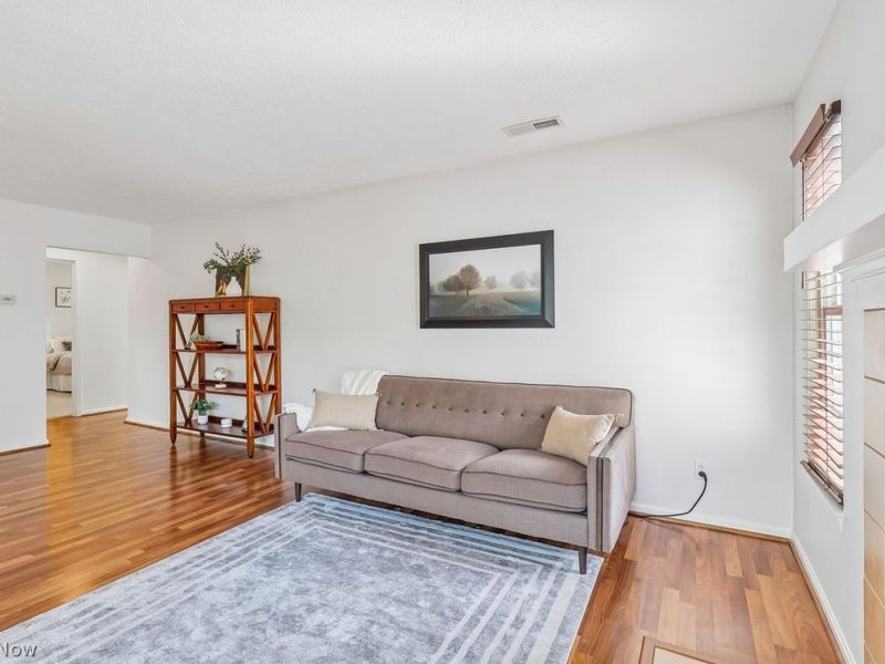 1360 Cedarwood Drive, Unit D2, Westlake, OH 44145 Photo 7