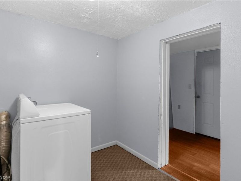 3428 Meadowbrook Drive, Leavittsburg, OH 44430 Photo 17