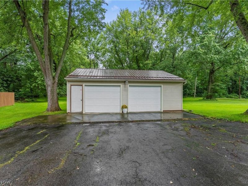 3428 Meadowbrook Drive, Leavittsburg, OH 44430 Photo 26