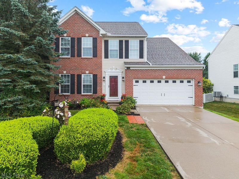 756 Sparrow Way, Wadsworth, OH 44281 Photo 2