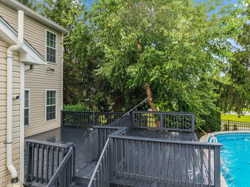 756 Sparrow Way, Wadsworth, OH 44281 Photo 3