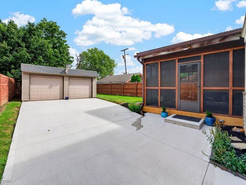 6216 Brookside Drive, Cleveland, OH 44144 Photo 31