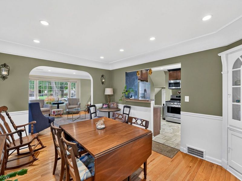 6216 Brookside Drive, Cleveland, OH 44144 Photo 9