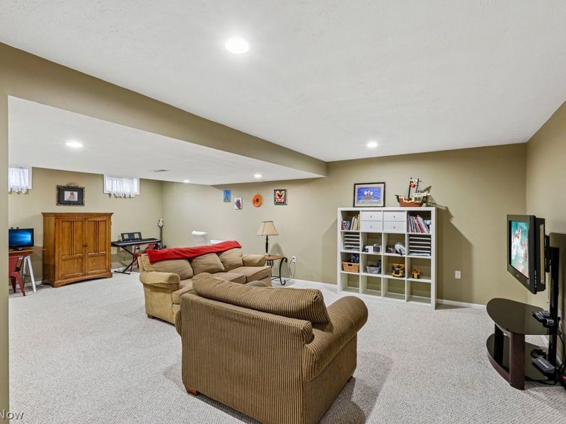 4739 Churchill Drive, Avon, OH 44011 Photo 32