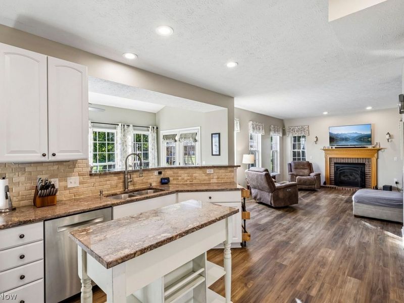 4739 Churchill Drive, Avon, OH 44011 Photo 9