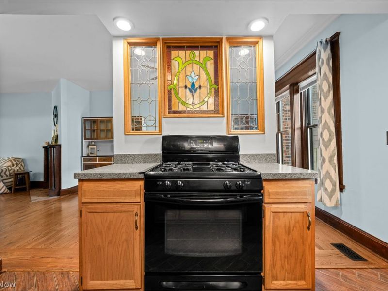 1414 W 81st Street, Cleveland, OH 44102 Photo 14