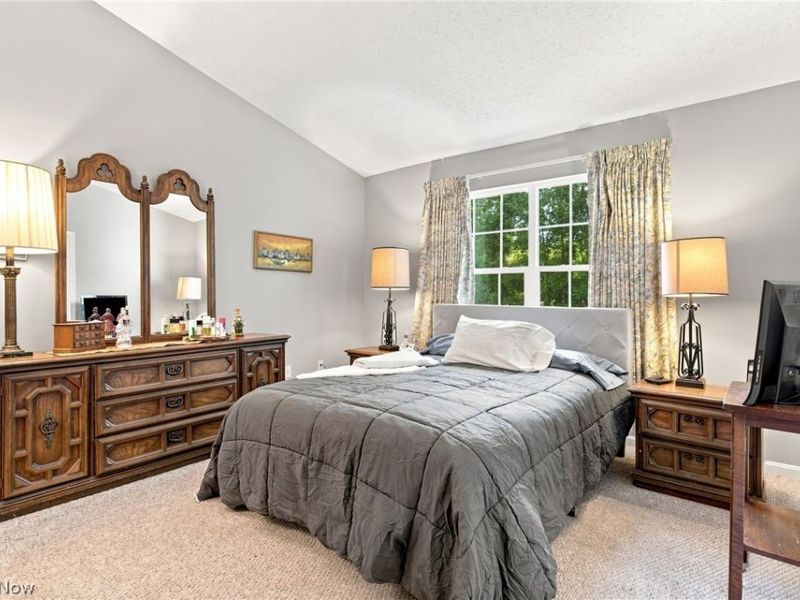 2559 Edgebrook Crossing, Twinsburg, OH 44087 Photo 10