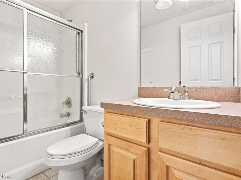 2559 Edgebrook Crossing, Twinsburg, OH 44087 Photo 17