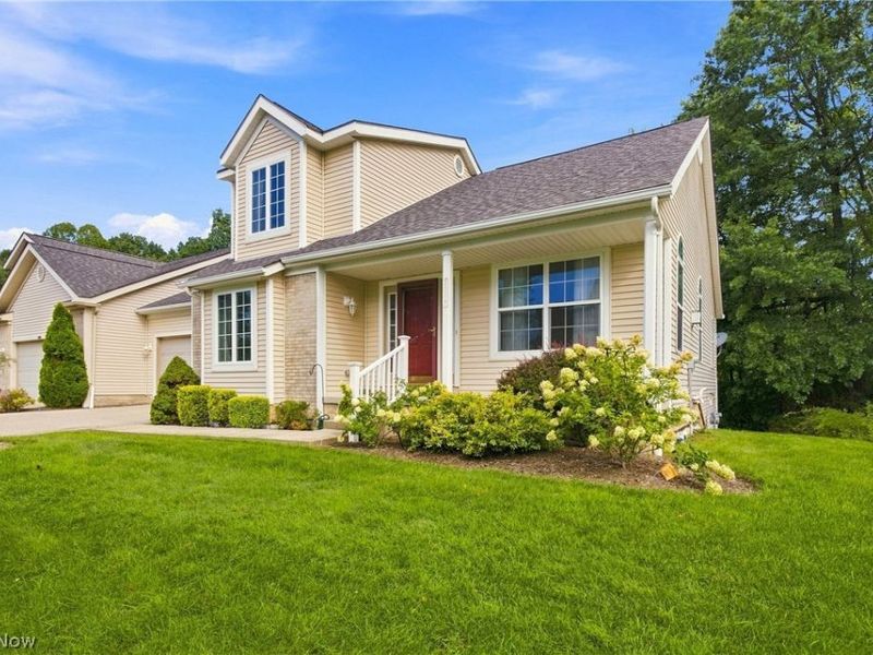 2559 Edgebrook Crossing, Twinsburg, OH 44087 Photo 2
