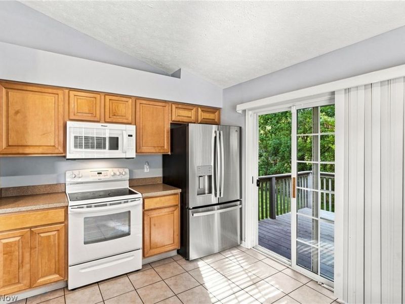 2559 Edgebrook Crossing, Twinsburg, OH 44087 Photo 6