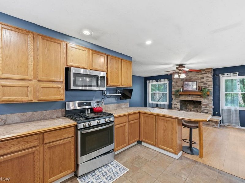192 Greenbriar Drive, Aurora, OH 44202 Photo 8