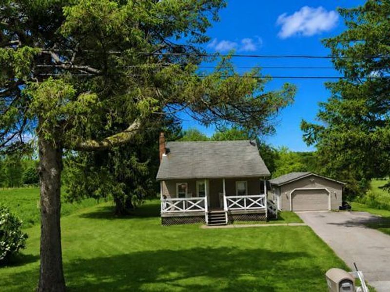 11794 Princeton Road, Huntsburg, OH 44046 Photo 1