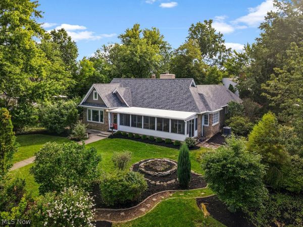 2355 Riverside Drive , Lakewood, OH 44107