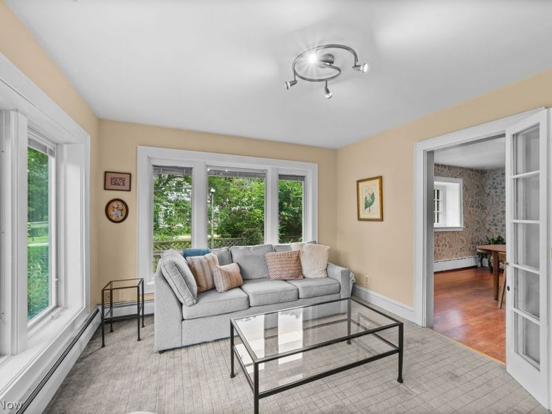 2355 Riverside Drive, Lakewood, OH 44107 Photo 2