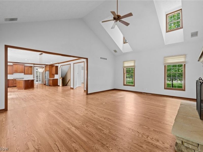 7442 Worlington Drive, Solon, OH 44139 Photo 14