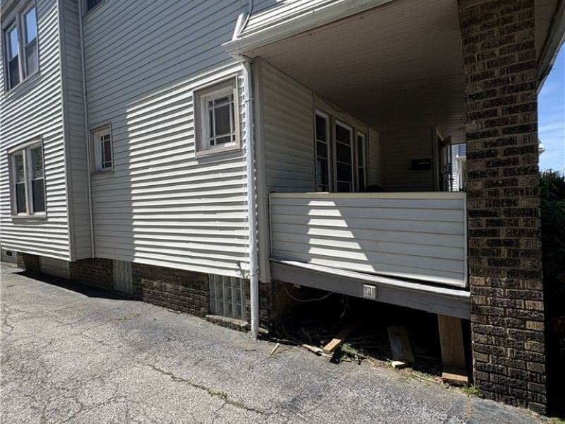 1656 Bryn Mawr Road, East Cleveland, OH 44112 Photo 18