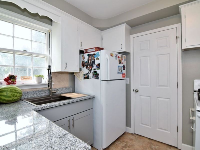 3558 Gridley Road, Shaker Heights, OH 44122 Photo 10