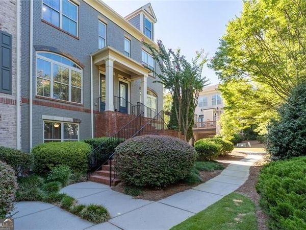 1736 Breyerton Drive NE, Atlanta, GA 30329